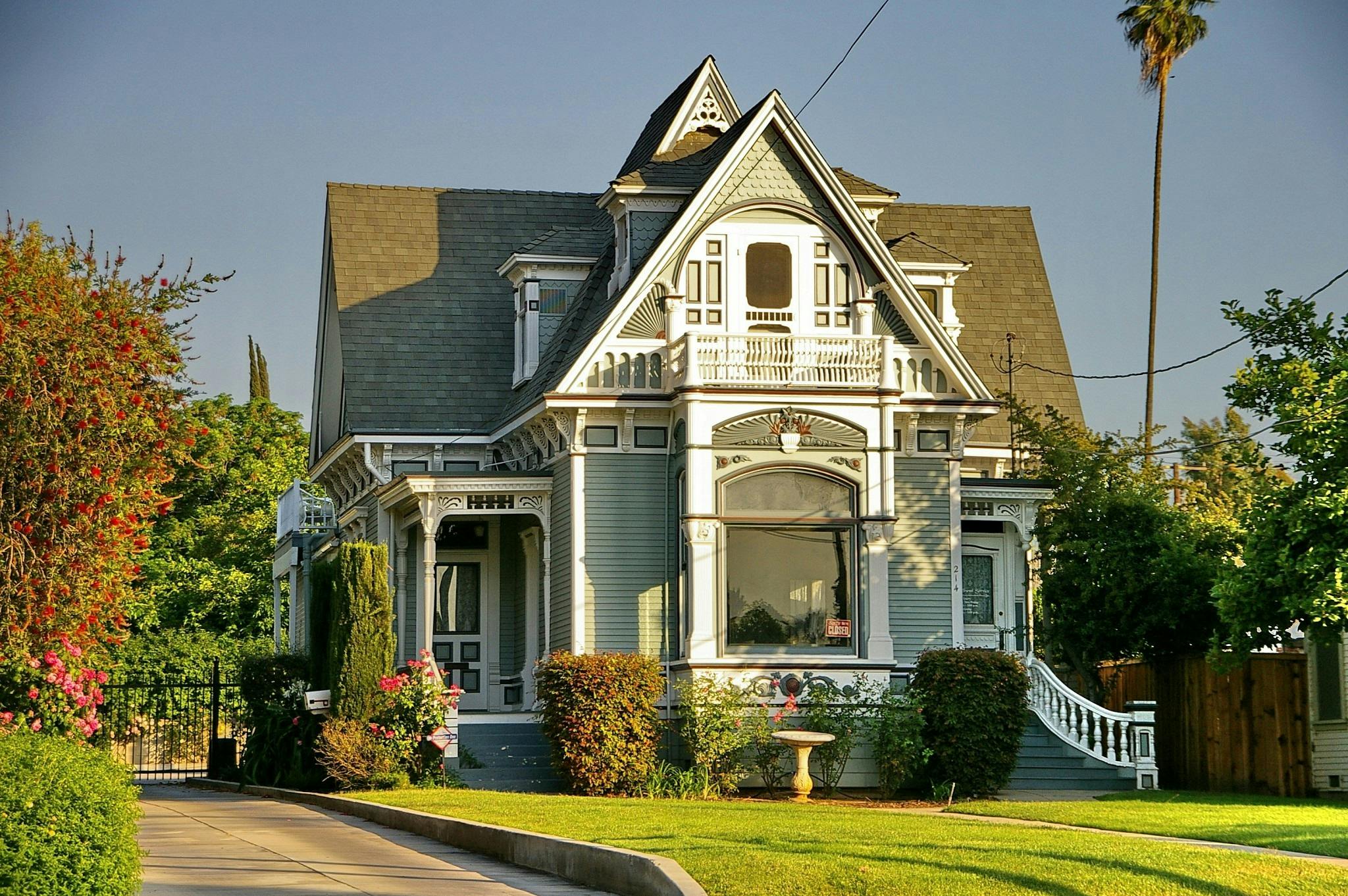 You are currently viewing Top 5 Signs You Have a Rodent Problem in Pittsburgh Homes